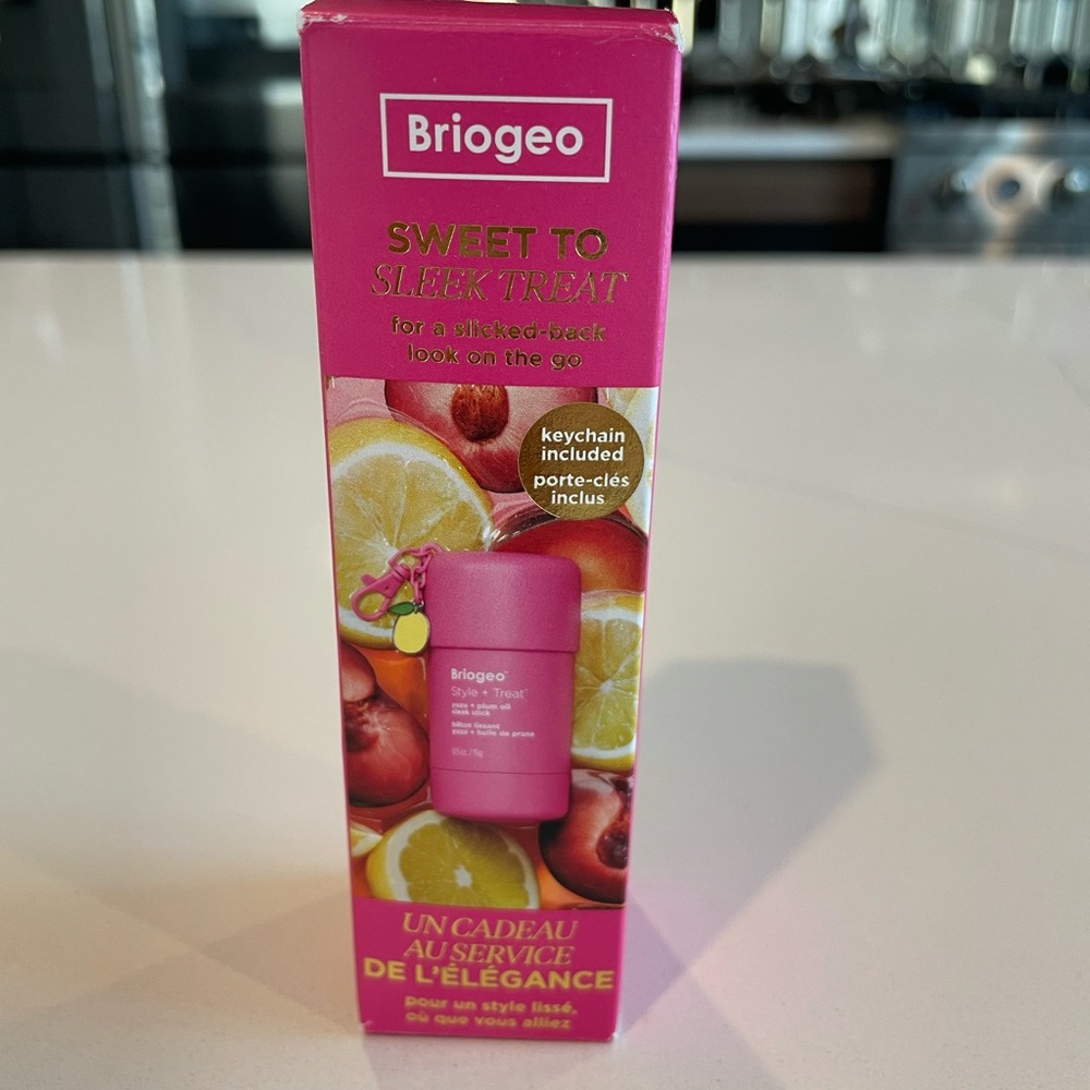 Briogeo Sweet to Sleek Treat - Hot Pink